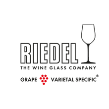 Load image into Gallery viewer, Riedel Veritas, New World Pinot Noir 2 Piece (6449/67)
